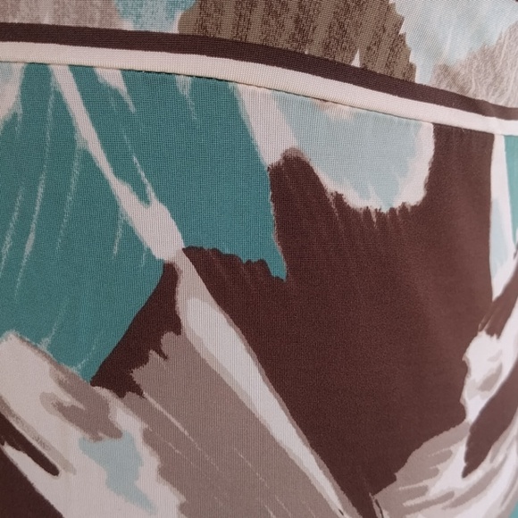 BCBGMaxAzria Keyhole Tie Halter Top Sz S - Picture 4 of 7